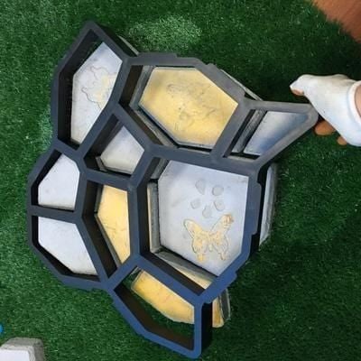 🍀Hot sale in spring50%🎁 - DIY patio paving mould