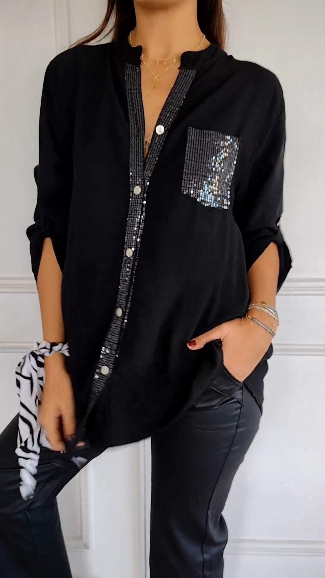 ✨Special products this week 💗V-neck Sequin Mid-sleeve Casual Top