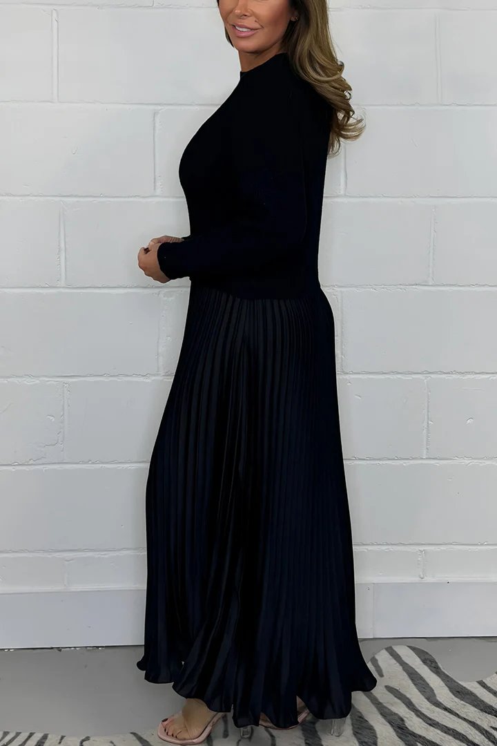 đ„Womenâs Stylish and Elegant Round-neck Pleated Dress