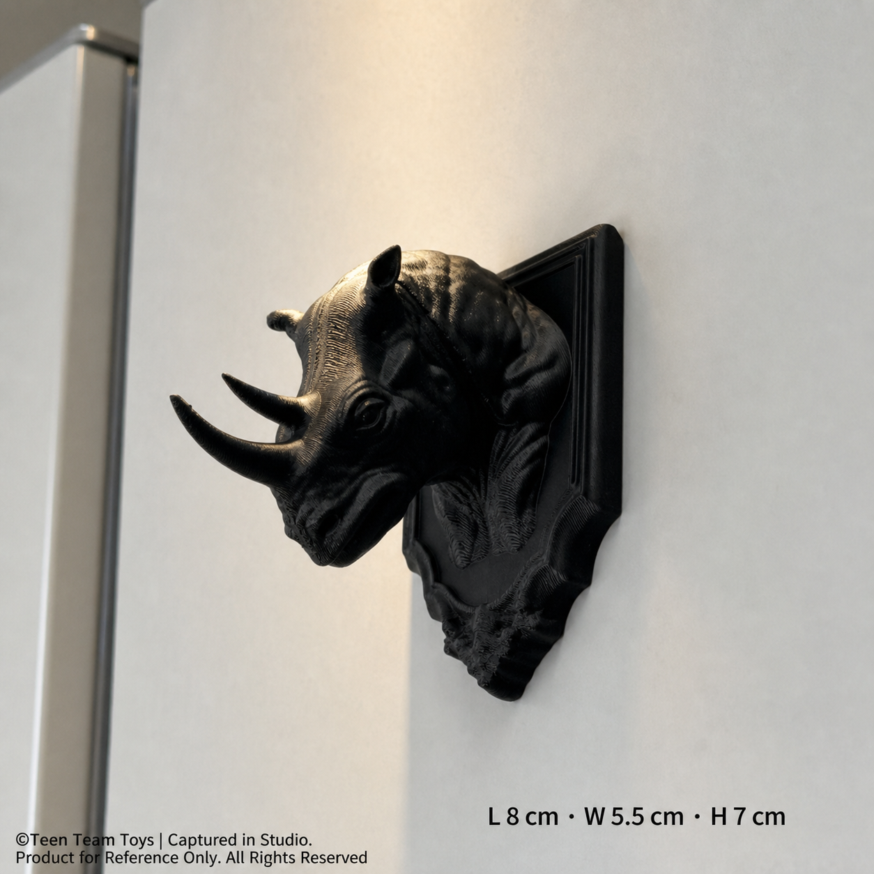 Creative animal-shaped fridge magnets