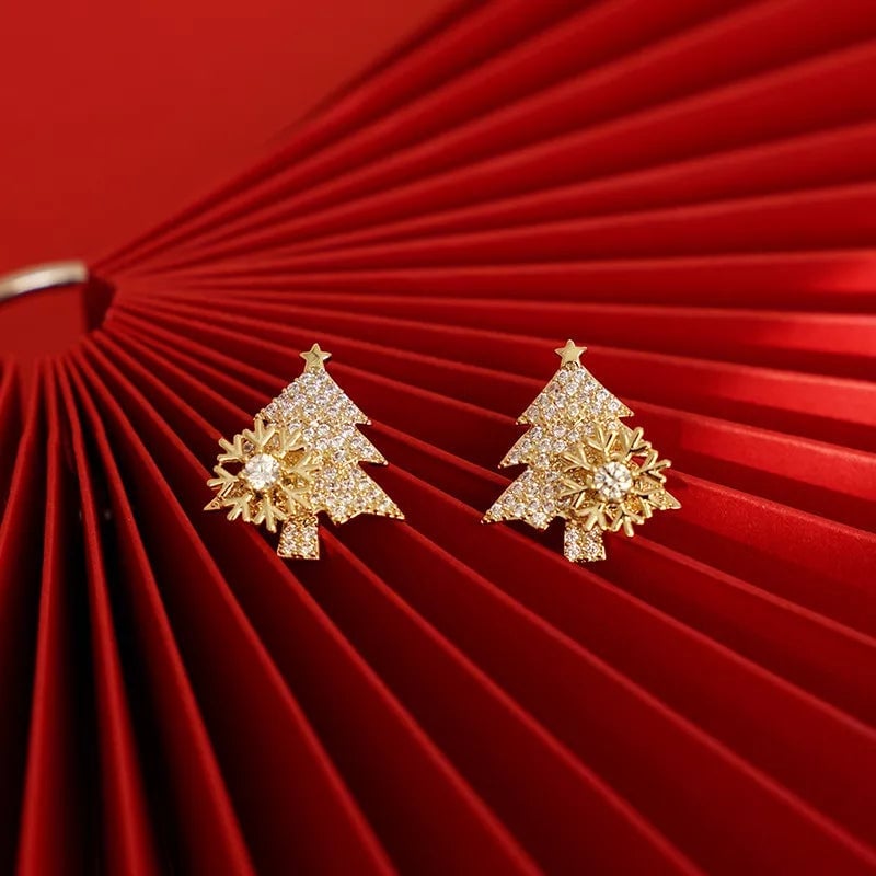 Shiny Christmas Tree Earrings