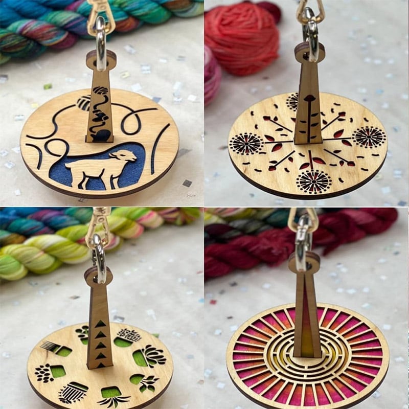 Portable wrist yarn rack