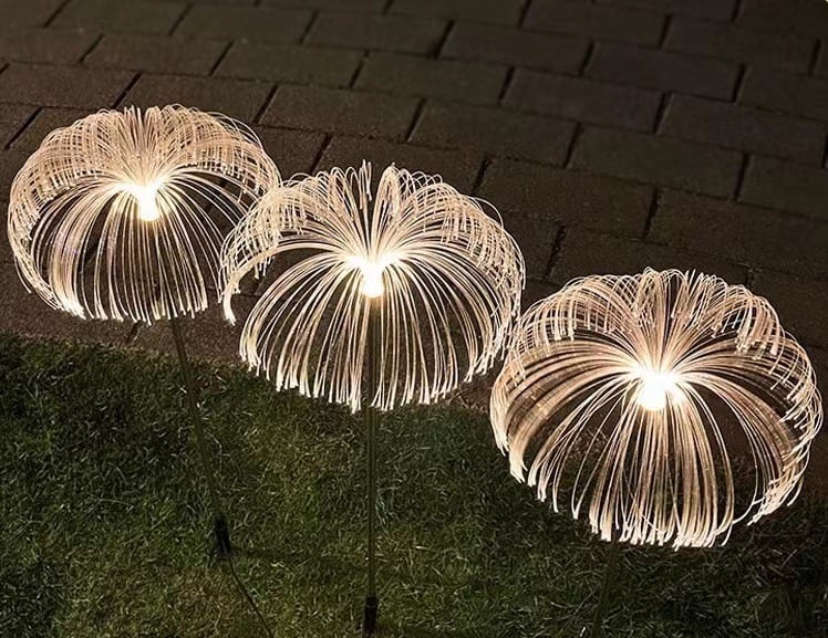 Solar Garden Color Changing Jellyfish Light